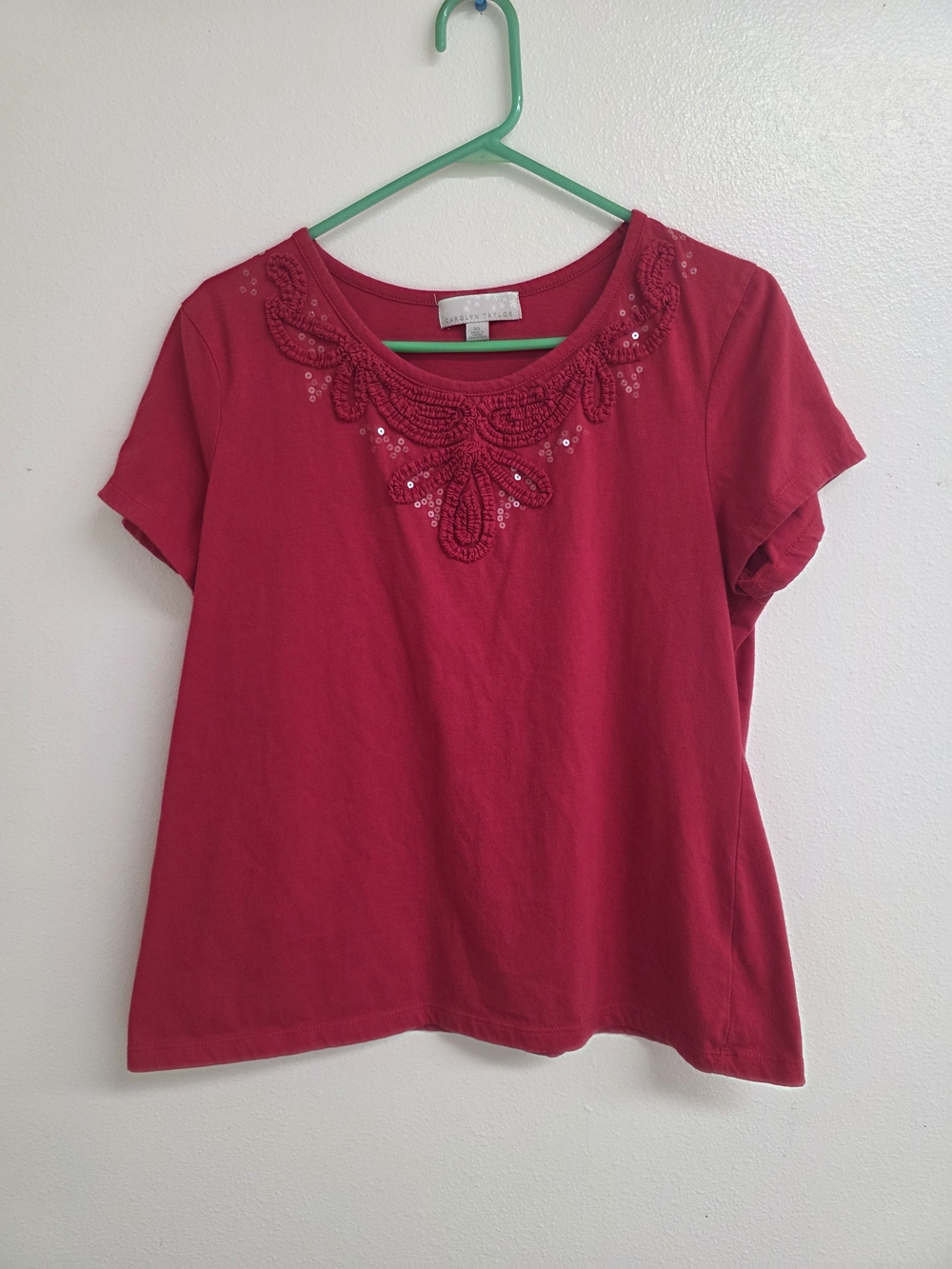 Carolyn Taylor Red Short-Sleeve Top with Embellished Neckline (0697)